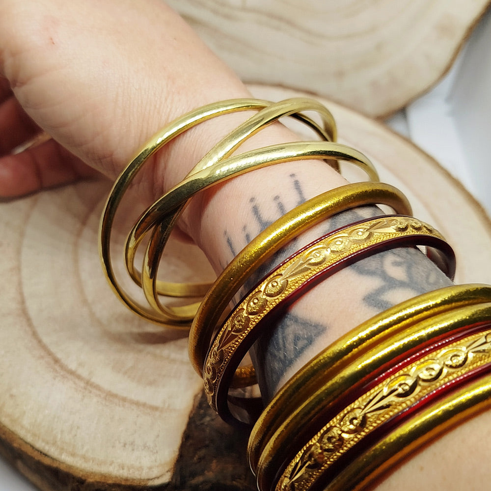 THREE-RING BANGLE BRACELET