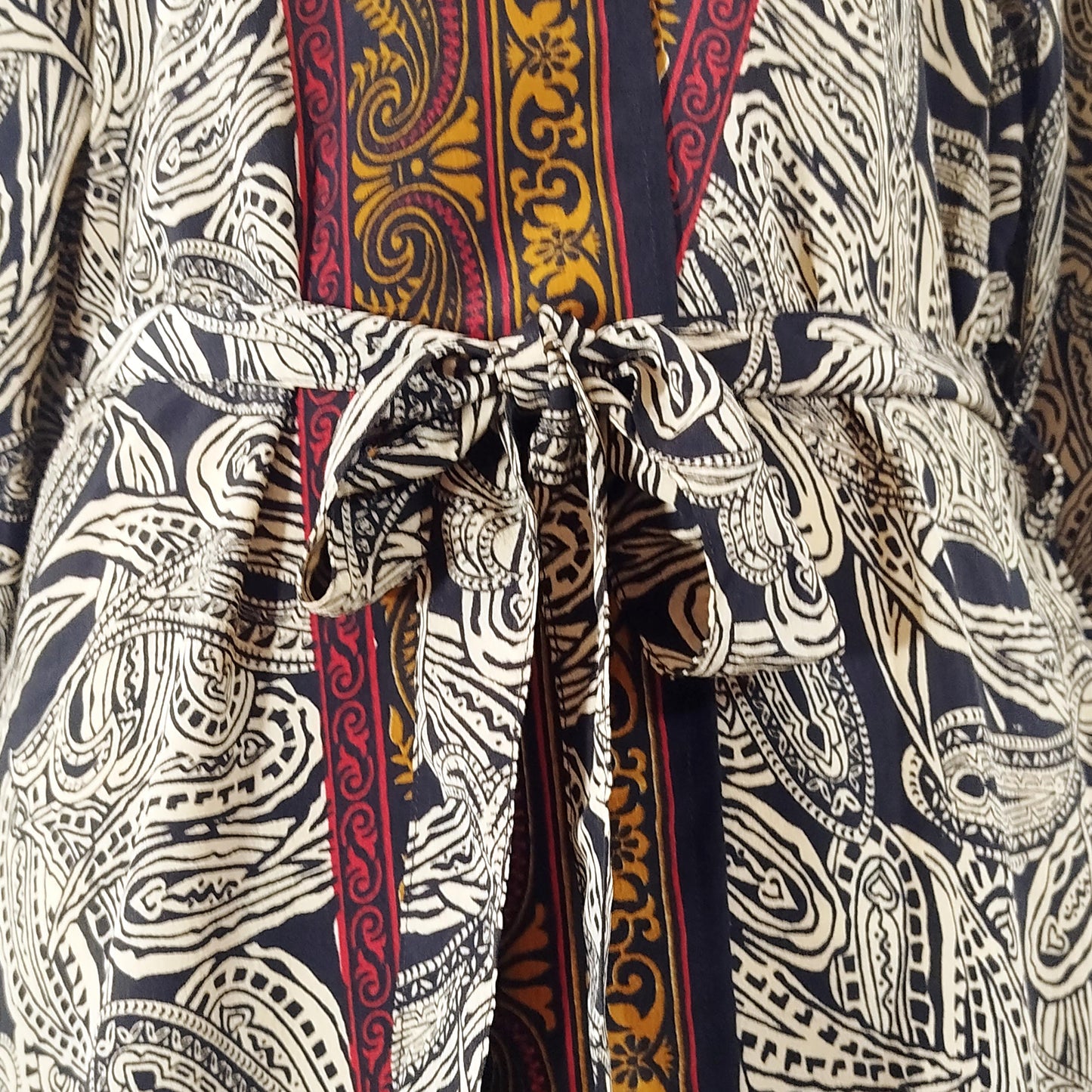 ꕥ KIMONO NOIR FOREST